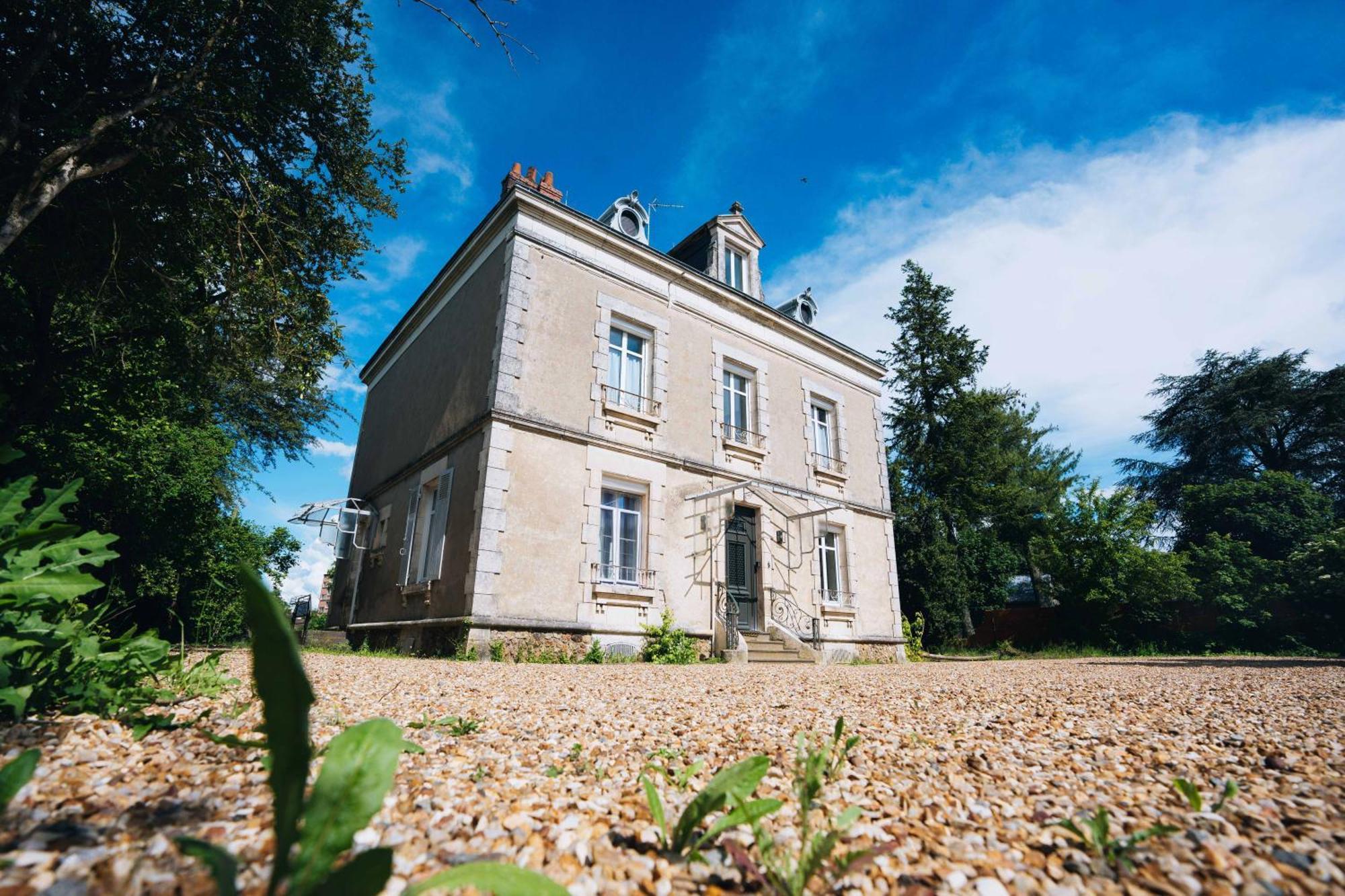 La Marjolaine - Demeure D'Hotes - Service Para-Hoteiier - Premium Châteauroux Exterior foto